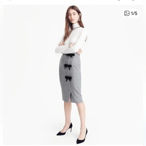 J. Crew Gray Pencil Skirt with Black Bow Details - Picture 1 of 4